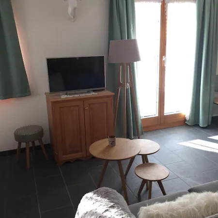 Studio Bel-hus / Bel-hax *